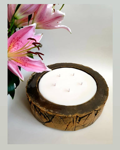 Handmade candle, 5 wick candle, bespoke table décor, best table décor, interior design piece, handmade interior art, gold candle, large soy candle
